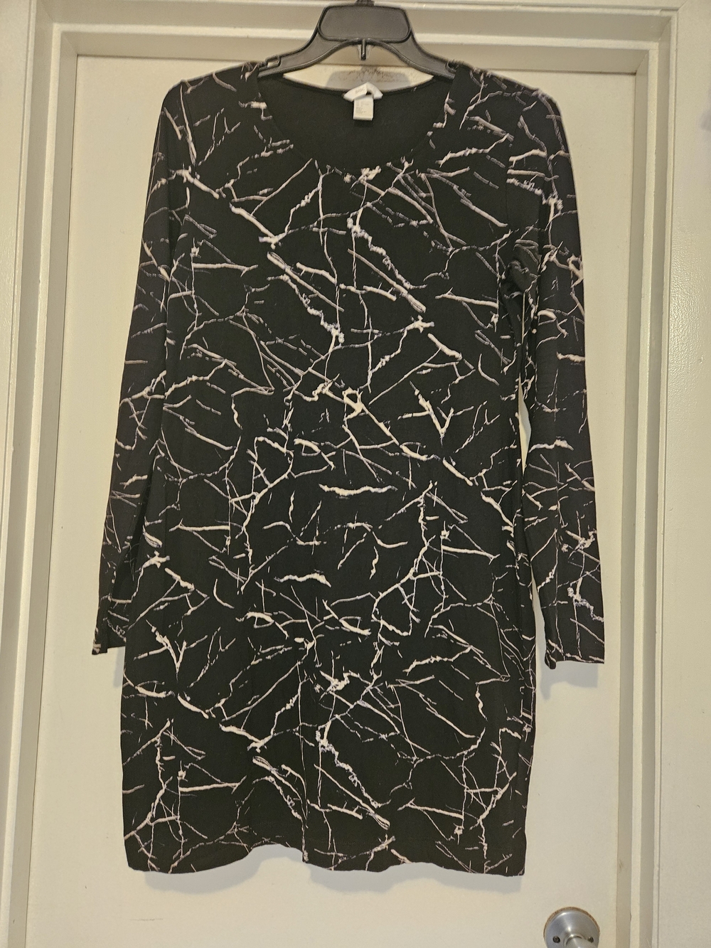 H&M Black Long-Sleeve Shift Dress with Pale Pink Abstract Branch Print